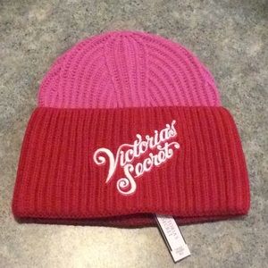 Victoria’s secrets beanie hat multi color 💕💕💕